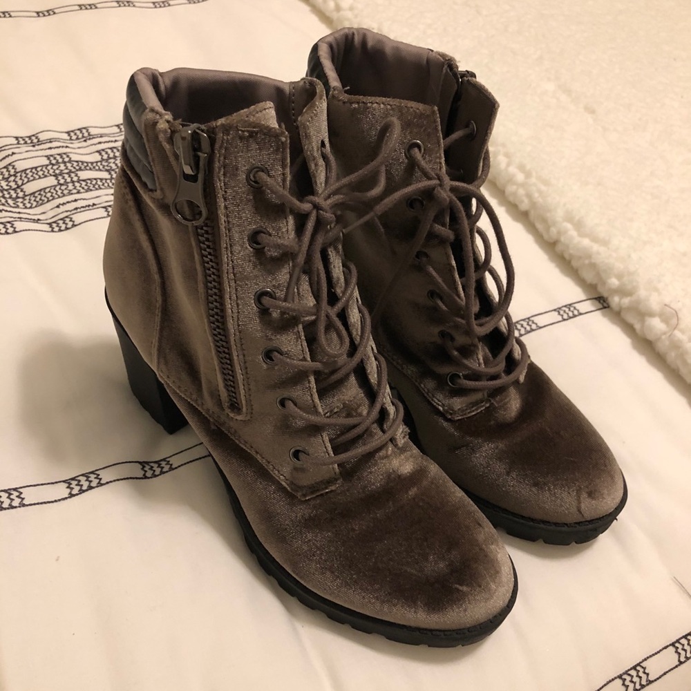 Steve Madden velvet boots